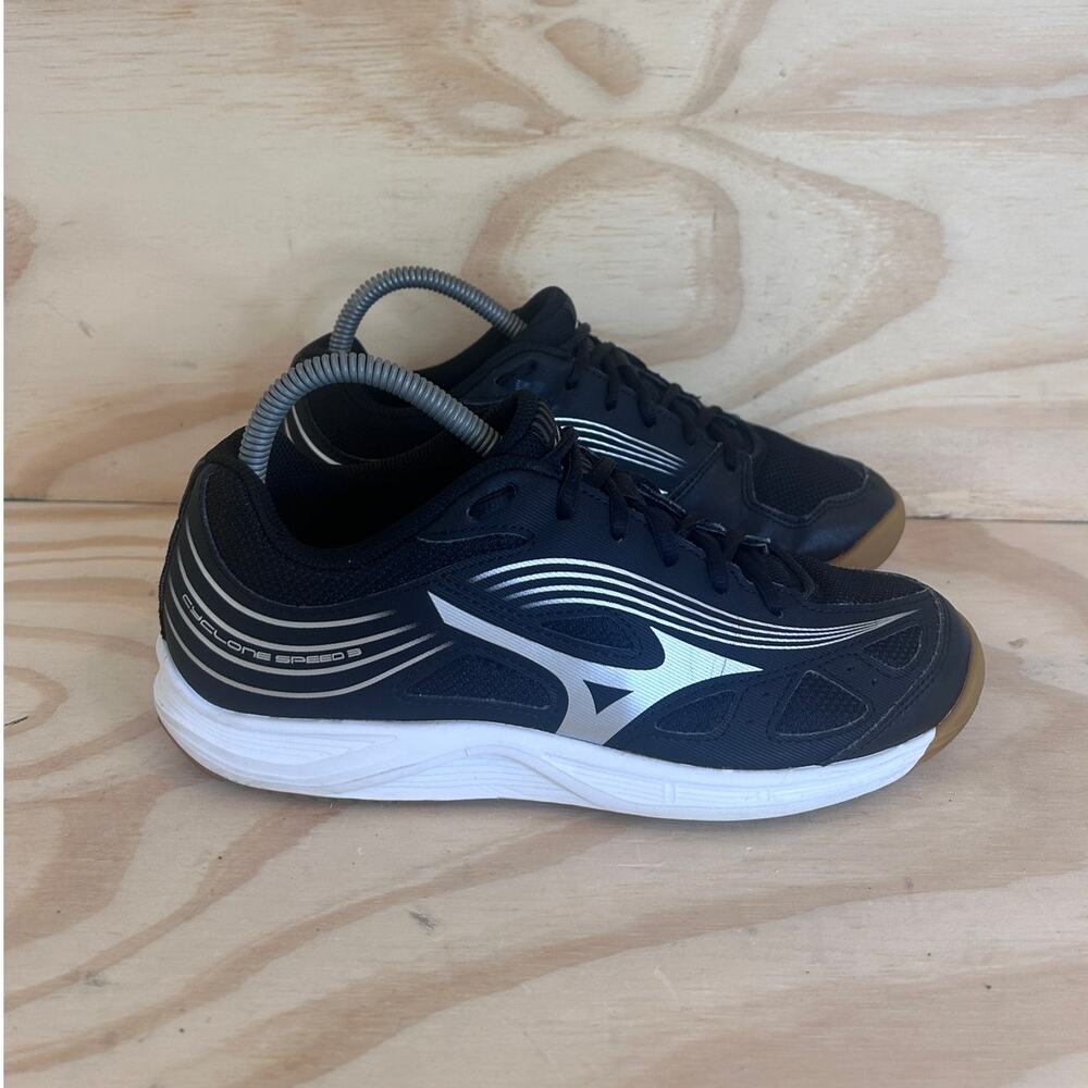 Mizuno - Cyclone Speed 3 - Volleyball Shoes - Black - Women's - 8.5 - V1GC218008